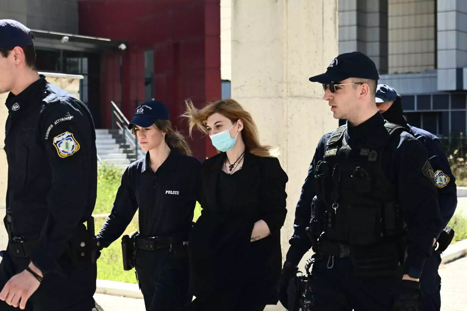 Ένοχη η Ρούλα Πισπιρίγκου με ισόβια κάθειρξη για το θάνατο της κόρης της Τζωρτζίνα Ένοχη η Ρούλα Πισπιρίγκου με ισόβια κάθειρξη για το θάνατο της κόρης της Τζωρτζίνα