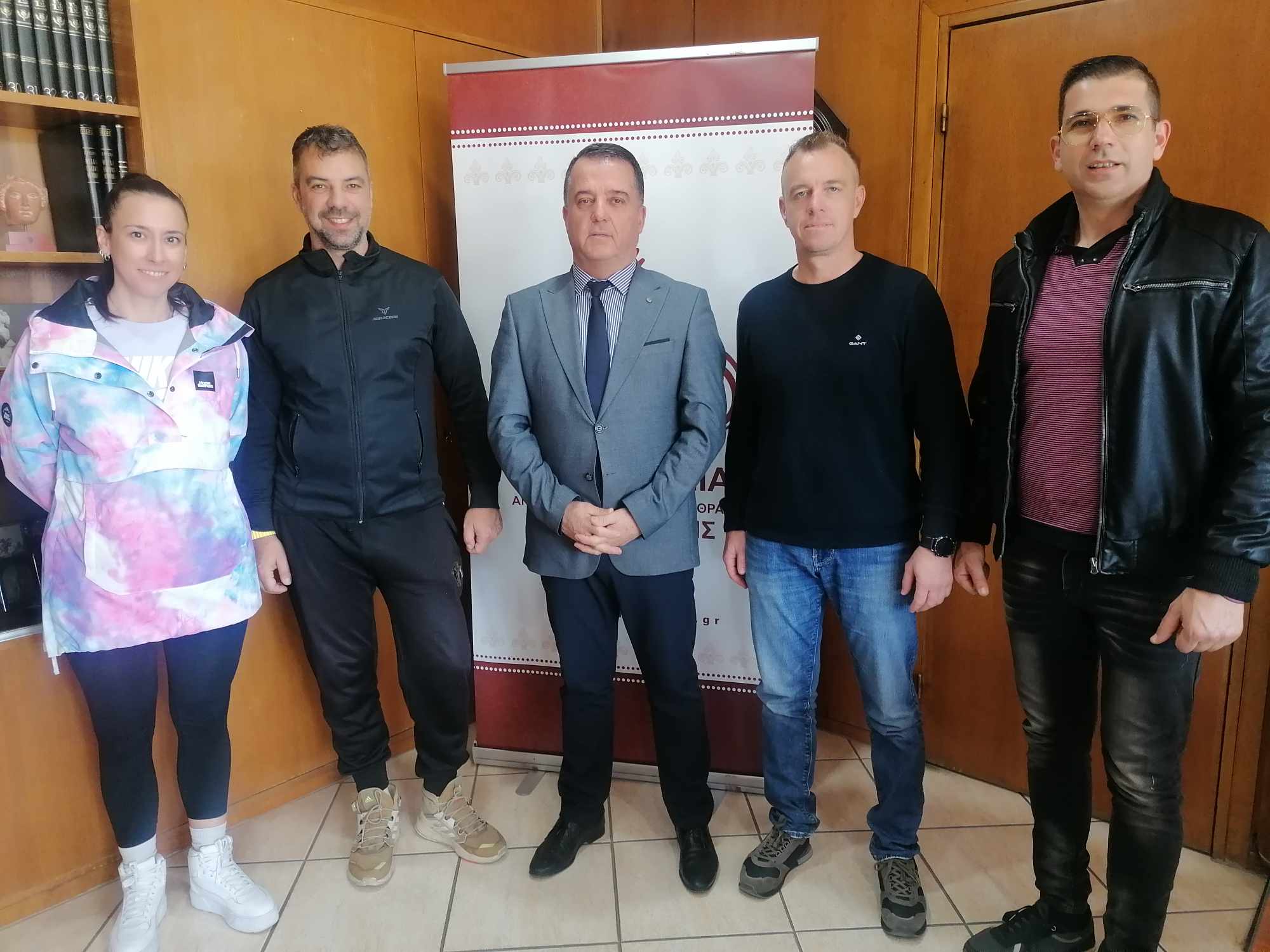 Κομοτηνή: Συναντήσεις του Αντιπεριφερειάρχη Π.Ε. Ροδόπης με Πολιτιστικούς Συλλόγους της περιοχής Κομοτηνή: Συναντήσεις του Αντιπεριφερειάρχη Π.Ε. Ροδόπης με Πολιτιστικούς Συλλόγους της περιοχής