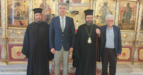 Ο Χριστόδουλος Τοψίδης συναντήθηκε με το Σεβασμιώτατο Μητροπολίτη Μαρωνείας και Κομοτηνής Ο Χριστόδουλος Τοψίδης συναντήθηκε με το Σεβασμιώτατο Μητροπολίτη Μαρωνείας και Κομοτηνής