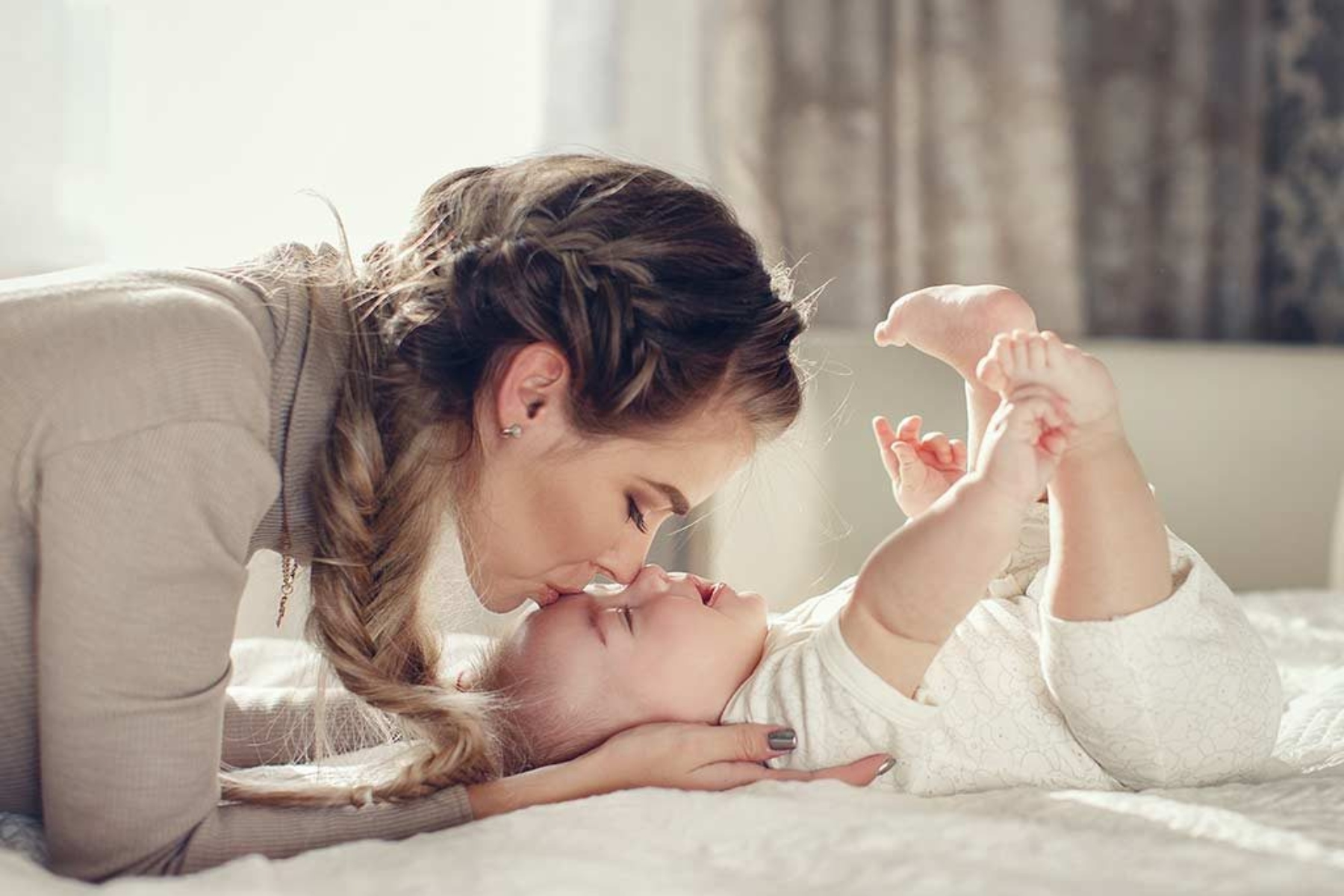 Αναδρομικά επιδόματος γέννησης  στις 30 Απριλίου – Αιτήσεις από την Τετάρτη και για το επίδομα μητρότητας
