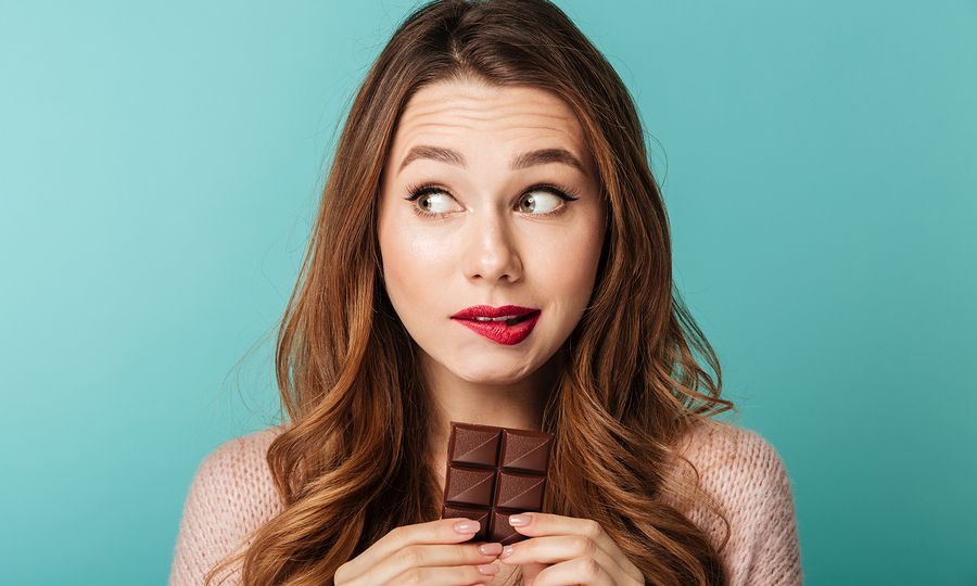 Υπάρχει σοκολάτα που μας βοηθάει να χάσουμε βάρος και  αποτρέπει τον σχηματισμό πέτρας στα νεφρά; Κι όμως υπάρχει!