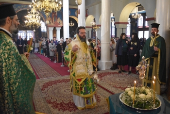 Η Εορτή της Σταυροπροσκυνήσεως στην Ι.Μ. Μαρωνείας και Κομοτηνής Η Εορτή της Σταυροπροσκυνήσεως στην Ι.Μ. Μαρωνείας και Κομοτηνής