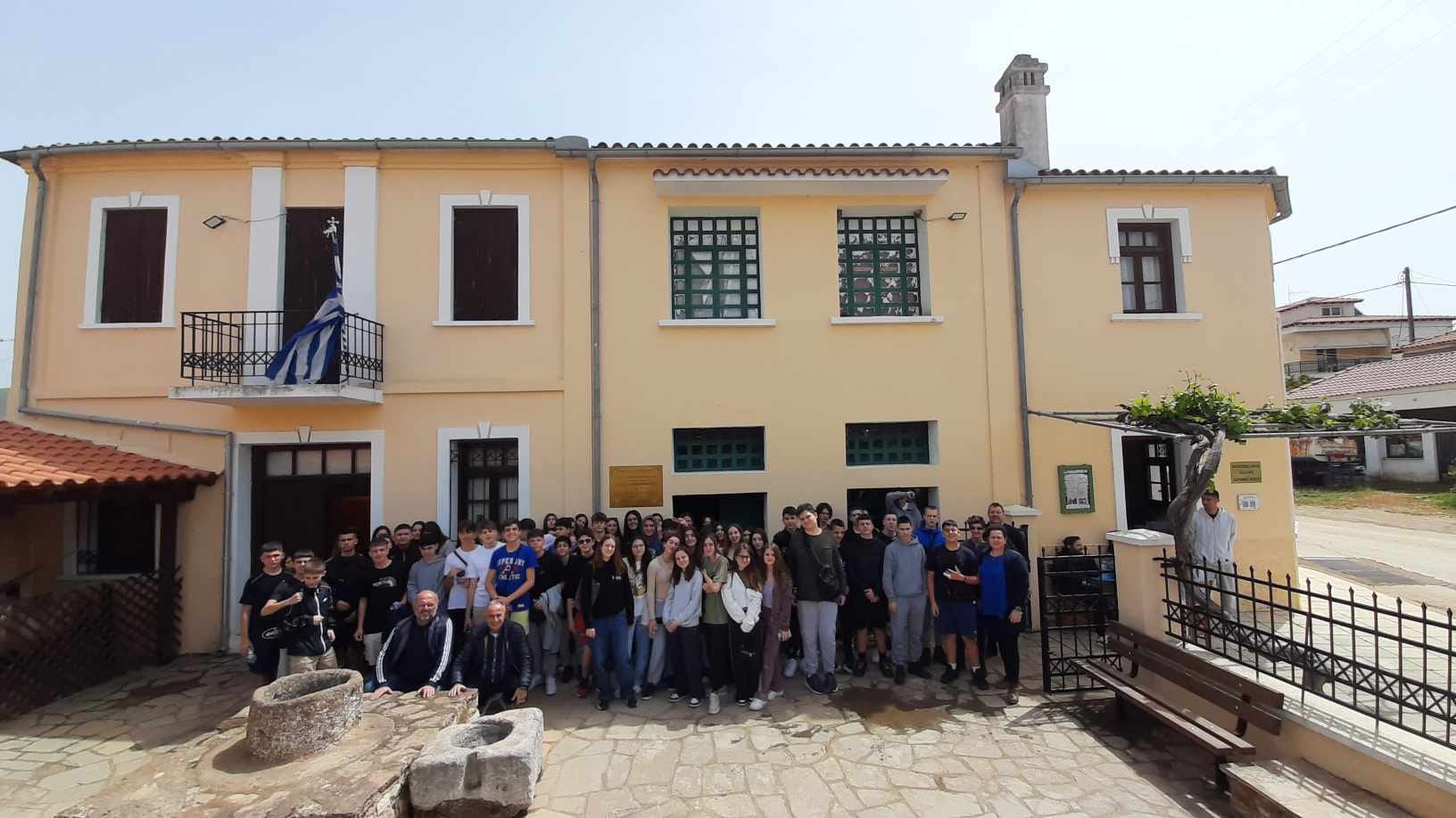 Μαθητές από το Αρσάκειο Θεσσαλονίκης στο Λαογραφικό Μουσείο Ξυλαγανής Μαθητές από το Αρσάκειο Θεσσαλονίκης στο Λαογραφικό Μουσείο Ξυλαγανής