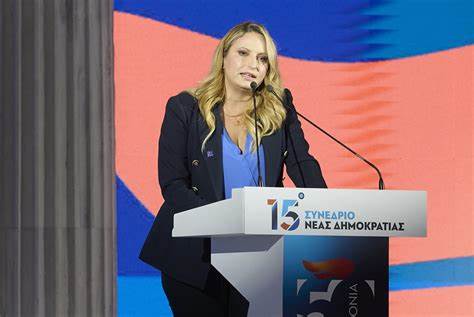 Έλενα Σώκου: «η Νέα Δημοκρατία εκφράζει σήμερα την πολιτική ηθική. Γιατί για εμάς η εξουσία δεν είναι αυτοσκοπός, αλλά η οδός για την επίτευξη ενός στόχου» Έλενα Σώκου: «η Νέα Δημοκρατία εκφράζει σήμερα την πολιτική ηθική. Γιατί για εμάς η εξουσία δεν είναι αυτοσκοπός, αλλά η οδός για την επίτευξη ενός στόχου»