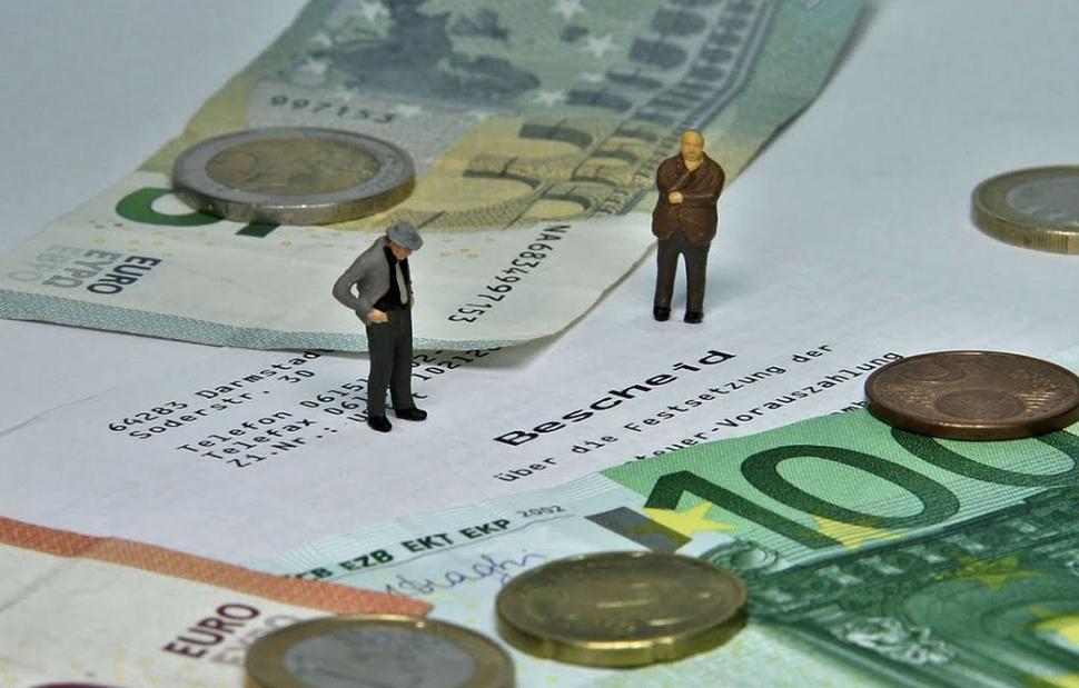 Ποιοι μπορούν να βγουν νωρίτερα στη σύνταξη και με «φουσκωμένες» αποδοχές – Ποια είναι τα κόστη εξαγορών των πλασματικών ετών Ποιοι μπορούν να βγουν νωρίτερα στη σύνταξη και με «φουσκωμένες» αποδοχές – Ποια είναι τα κόστη εξαγορών των πλασματικών ετών