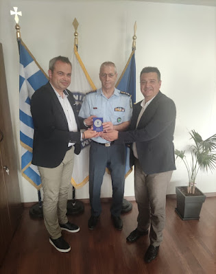 Αντιπροσωπεία της Ένωσης Αξιωματικών ΕΛ.ΑΣ ΑΜΘ επισκέφθηκε τον Υπαρχηγό της ΕΛ.ΑΣ Αντιπροσωπεία της Ένωσης Αξιωματικών ΕΛ.ΑΣ ΑΜΘ επισκέφθηκε τον Υπαρχηγό της ΕΛ.ΑΣ