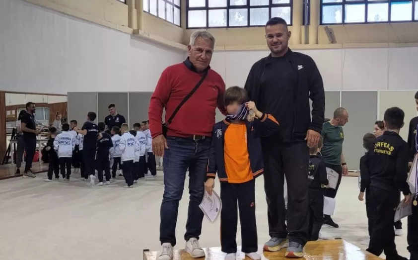 Χρυσά και πρωτιές για το ΑΣ Δημοκρίτειο «Ενόργανη Γυμναστική» Χρυσά και πρωτιές για το ΑΣ Δημοκρίτειο «Ενόργανη Γυμναστική»