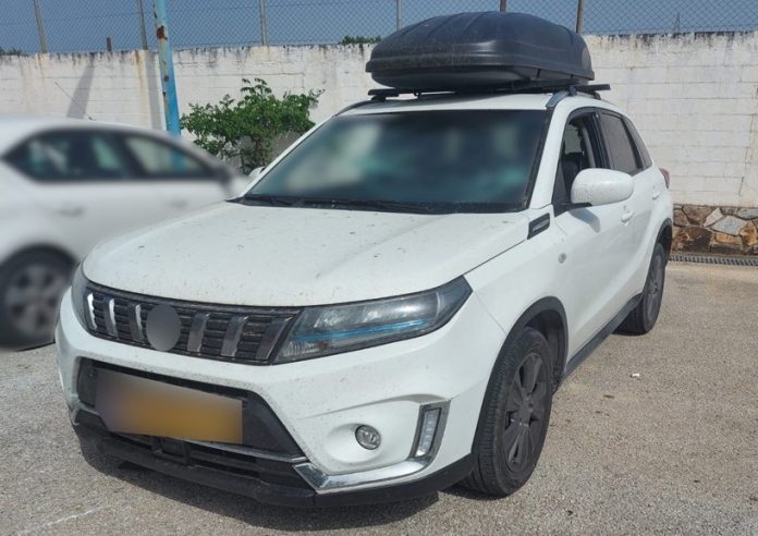 Σύλληψη διακινητή για προώθηση μη νόμιμων μεταναστών στην Εγνατία Οδό Σύλληψη διακινητή για προώθηση μη νόμιμων μεταναστών στην Εγνατία Οδό
