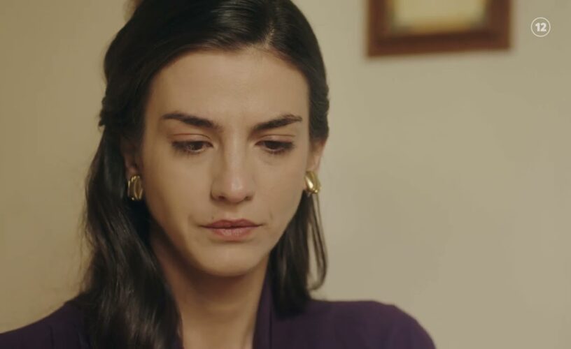Το Ναυάγιο: Ο Ιπποκράτης σκοτώνει στο ξύλο την Ειρήνη- Ο Πέτρος τρέμει για τη ζωή της Το Ναυάγιο: Ο Ιπποκράτης σκοτώνει στο ξύλο την Ειρήνη- Ο Πέτρος τρέμει για τη ζωή της