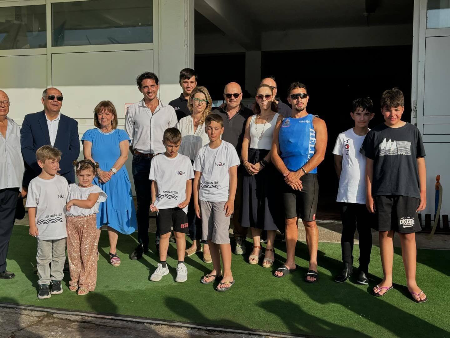 Η Κατερίνα Σακελλαροπούλου επισκέφτηκε το Ν.Ο. Αλεξανδρούπολης Η Κατερίνα Σακελλαροπούλου επισκέφτηκε το Ν.Ο. Αλεξανδρούπολης