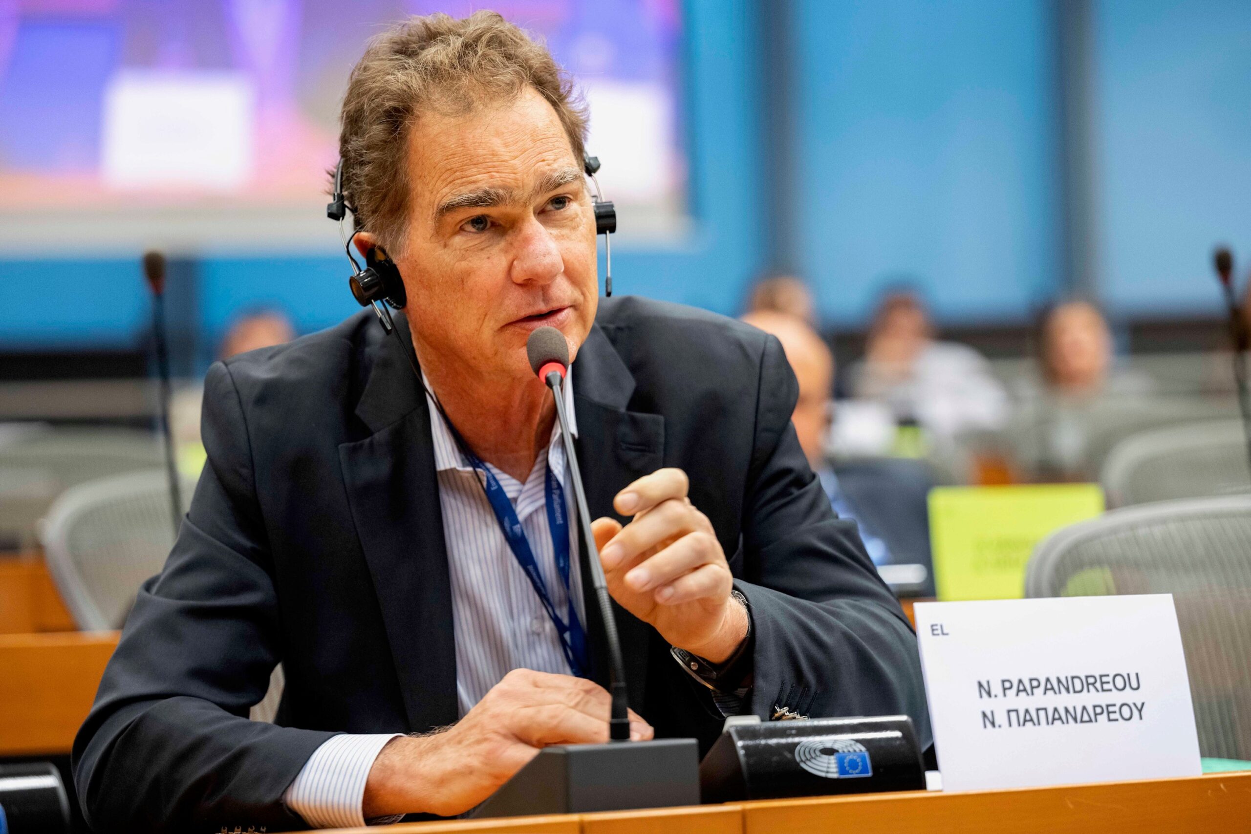 Νίκος Παπανδρέου σε Κυριάκο Μητσοτάκη: “Aφήστε τις ύβρεις και αρθείτε, επιτέλους, στο ύψος των περιστάσεων” Νίκος Παπανδρέου σε Κυριάκο Μητσοτάκη: “Aφήστε τις ύβρεις και αρθείτε, επιτέλους, στο ύψος των περιστάσεων”