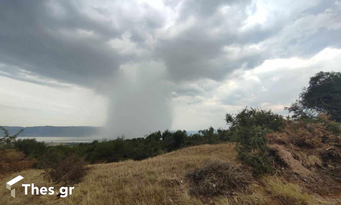 To εντυπωσιακό κατέβασμα της θερμικής καταιγίδας στη Λίμνη Βόλβη (video) To εντυπωσιακό κατέβασμα της θερμικής καταιγίδας στη Λίμνη Βόλβη (video)