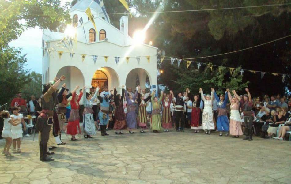 Εκδηλώσεις για τον εορτασμό της Αγίας Μαρίνας με τίτλο «Παρακάθ’ κι Αροθυμίας», από τον Πολιτιστικό Σύλλογο Ποντίων Θρυλορίου “Η Κερασούντα και το Γάρς” Εκδηλώσεις για τον εορτασμό της Αγίας Μαρίνας με τίτλο «Παρακάθ’ κι Αροθυμίας», από τον Πολιτιστικό Σύλλογο Ποντίων Θρυλορίου “Η Κερασούντα και το Γάρς”