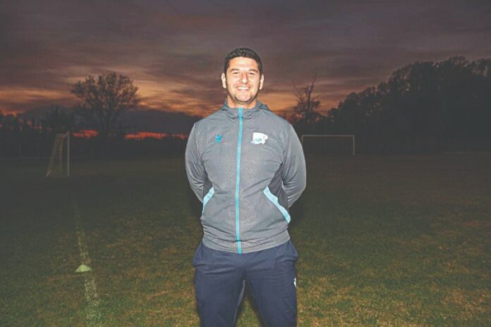 ΕΠΣ Θράκης: Με Απτουραχήμ Νετζατή η επιστοφή της Φιλίας Κομοτηνής στα ποδοσφαιρικά δρώμενα της Ροδόπης ΕΠΣ Θράκης: Με Απτουραχήμ Νετζατή η επιστοφή της Φιλίας Κομοτηνής στα ποδοσφαιρικά δρώμενα της Ροδόπης