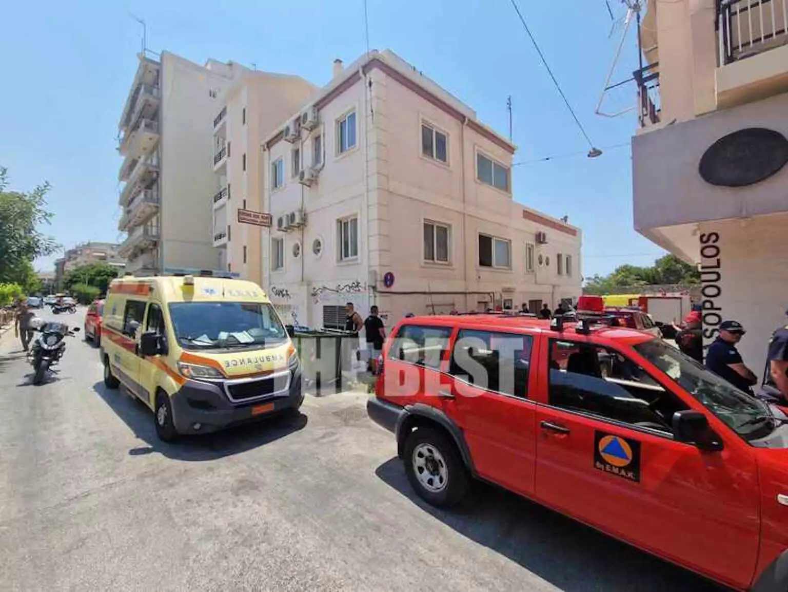 Πάτρα: Τραυματισμος ατόμου από πτώση οροφής ενοικιαζόμενου δωματίου Πάτρα: Τραυματισμος ατόμου από πτώση οροφής ενοικιαζόμενου δωματίου
