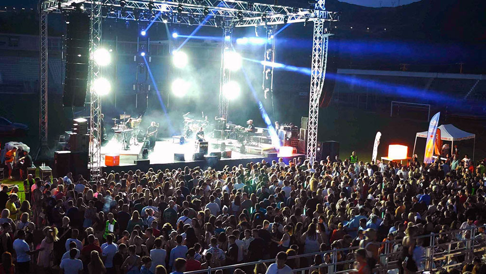 Μοναδική συναυλία του Αντώνη Ρέμου στην Καβάλα (φωτο+videos) Μοναδική συναυλία του Αντώνη Ρέμου στην Καβάλα (φωτο+videos)