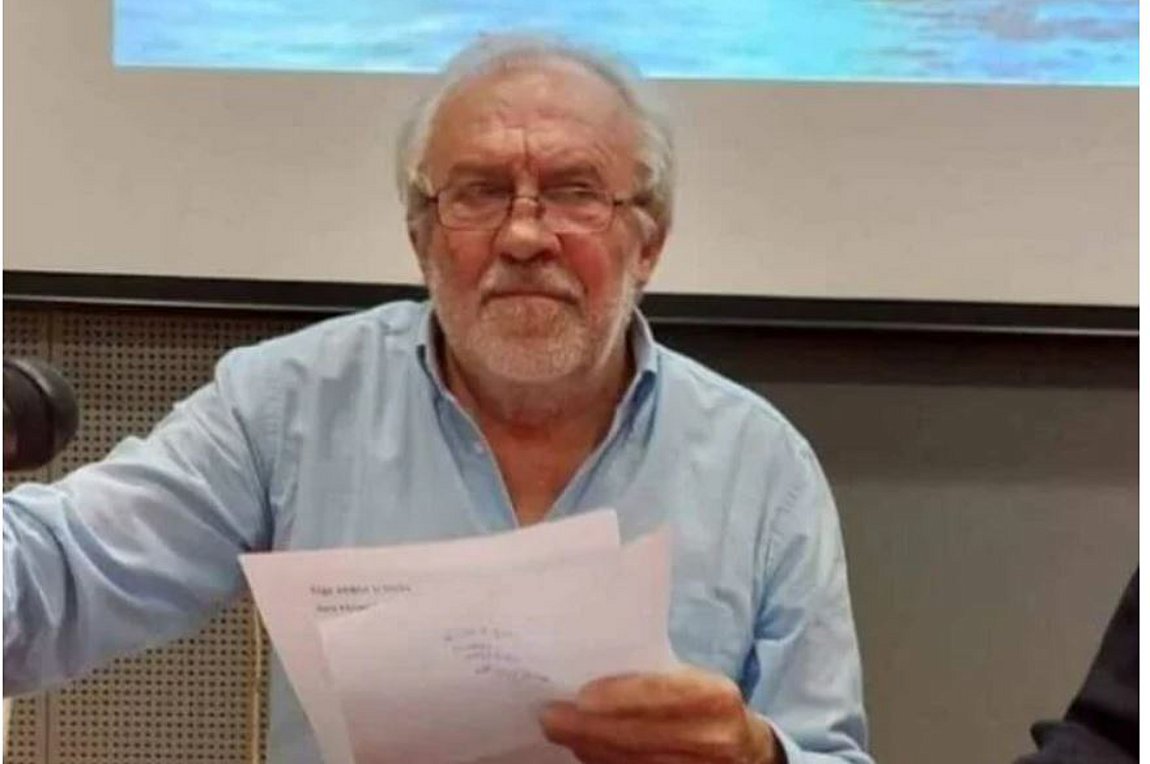 Πέθανε ο δημοσιογράφος Τάκης Θεοδωρακόπουλος Πέθανε ο δημοσιογράφος Τάκης Θεοδωρακόπουλος