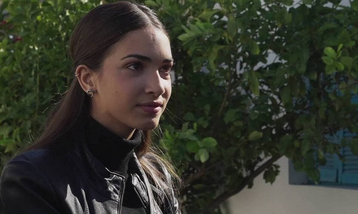 Η γη της ελιάς: Η Μαρίνα ένα βήμα πριν το τέλος! Η γη της ελιάς: Η Μαρίνα ένα βήμα πριν το τέλος!
