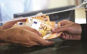 Tέλος οι αγορές αγαθών με μετρητά – Πότε θα επιβάλλεται πρόστιμο στους παραβάτες Tέλος οι αγορές αγαθών με μετρητά – Πότε θα επιβάλλεται πρόστιμο στους παραβάτες