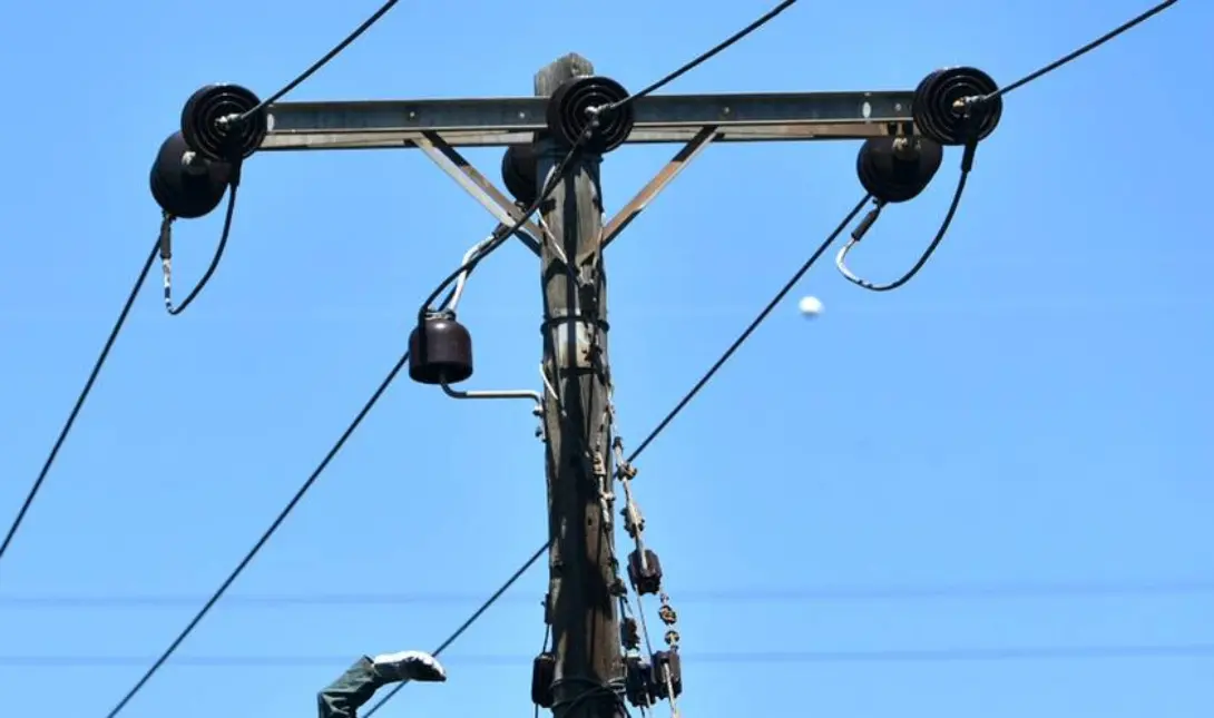 Εξιχνιάστηκαν 36 περιπτώσεις κλοπής μετασχηματιστών ΔΕΔΔΗΕ και καλωδίων που διαπράχθηκαν σε αγροτικές περιοχές της Ροδόπης Εξιχνιάστηκαν 36 περιπτώσεις κλοπής μετασχηματιστών ΔΕΔΔΗΕ και καλωδίων που διαπράχθηκαν σε αγροτικές περιοχές της Ροδόπης