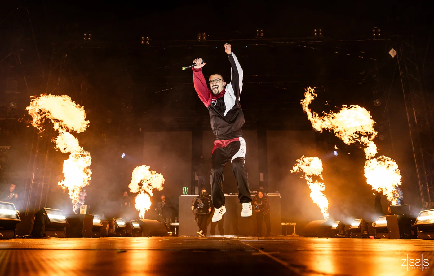 Χιλιάδες κόσμου στη συναυλία του Bloody Hawk στο AOΞ στην Ξάνθη Χιλιάδες κόσμου στη συναυλία του Bloody Hawk στο AOΞ στην Ξάνθη