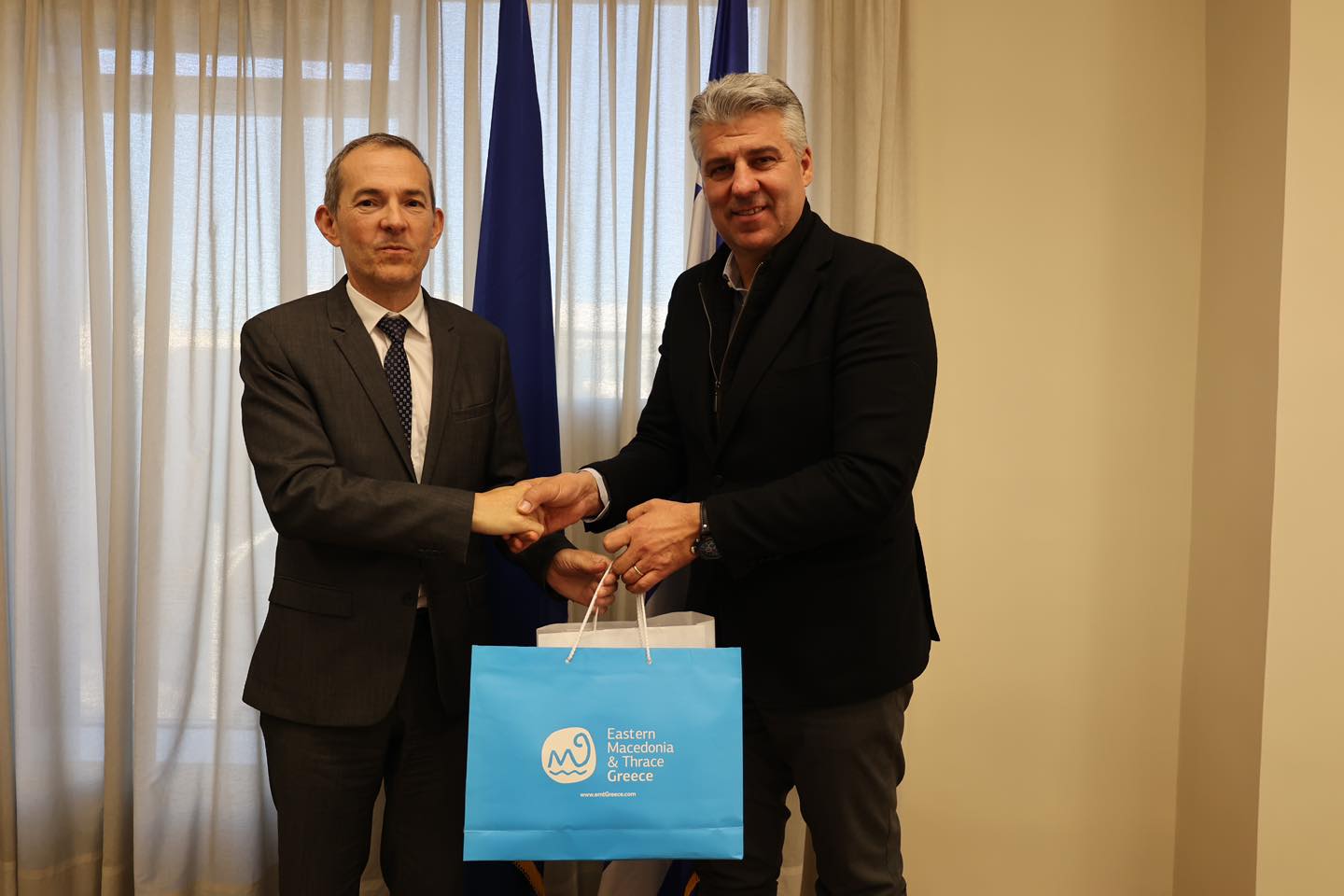 Επίσκεψη στην Κομοτηνή του Γενικού Πρόξενου της Γαλλίας στη Θεσσαλονίκη και συνάντηση με τον Περιφερειάρχη ΑΜΘ Επίσκεψη στην Κομοτηνή του Γενικού Πρόξενου της Γαλλίας στη Θεσσαλονίκη και συνάντηση με τον Περιφερειάρχη ΑΜΘ