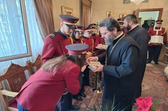 Πλημμύρισε από κάλαντα μικρών και μεγάλων η Ιερά Μητρόπολη Μαρωνείας & Κομοτηνής (φωτος) Πλημμύρισε από κάλαντα μικρών και μεγάλων η Ιερά Μητρόπολη Μαρωνείας & Κομοτηνής (φωτος)