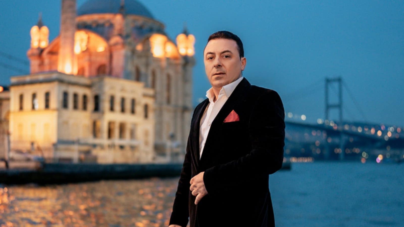 Μαρίνος Αγαπίου: Εντυπωσιάζει το νέο του music video που γυρίστηκε στην Κωνσταντινούπολη Μαρίνος Αγαπίου: Εντυπωσιάζει το νέο του music video που γυρίστηκε στην Κωνσταντινούπολη