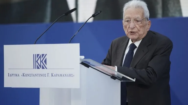 ΥΠΕΞ για απώλεια Μολυβιάτη: Η εθνική προσφορά και το ήθος του που τον καθιέρωσαν στην ελληνική διπλωματία ΥΠΕΞ για απώλεια Μολυβιάτη: Η εθνική προσφορά και το ήθος του που τον καθιέρωσαν στην ελληνική διπλωματία