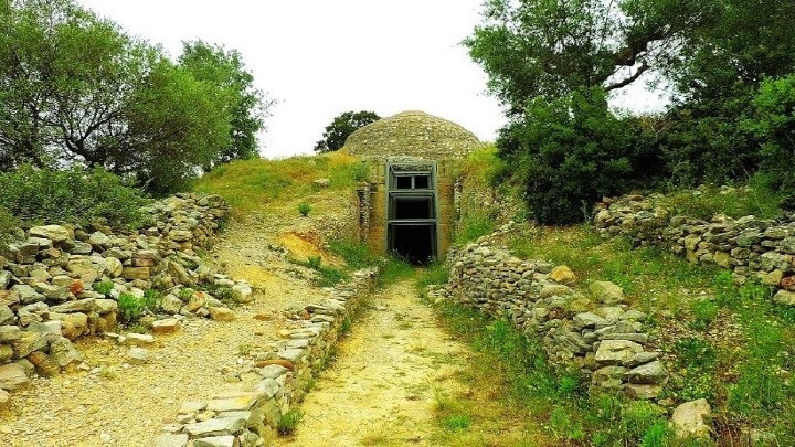 Αρχαιολογικός χώρος Περιστεριάς: Οι Μυκήνες της δυτικής Πελοποννήσου (βίντεο) Αρχαιολογικός χώρος Περιστεριάς: Οι Μυκήνες της δυτικής Πελοποννήσου (βίντεο)
