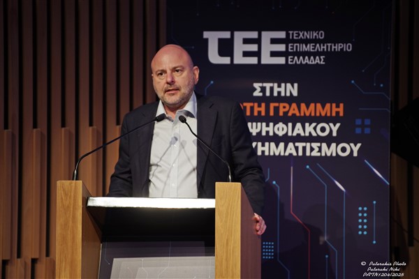 Γιώργος Στασινός: «Το ΤΕΕ στην πρώτη γραμμή του Ψηφιακού Μετασχηματισμού» Γιώργος Στασινός: «Το ΤΕΕ στην πρώτη γραμμή του Ψηφιακού Μετασχηματισμού»