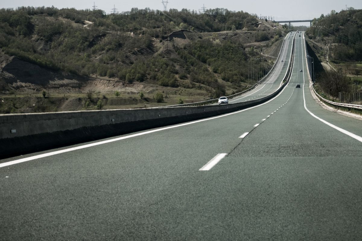 Την ενοχή  7 ατόμων για υπερκοστολογήσεις ύψους 32 εκατ. ευρώ στην Εγνατία Οδό, προτείνει η εισαγγελέας