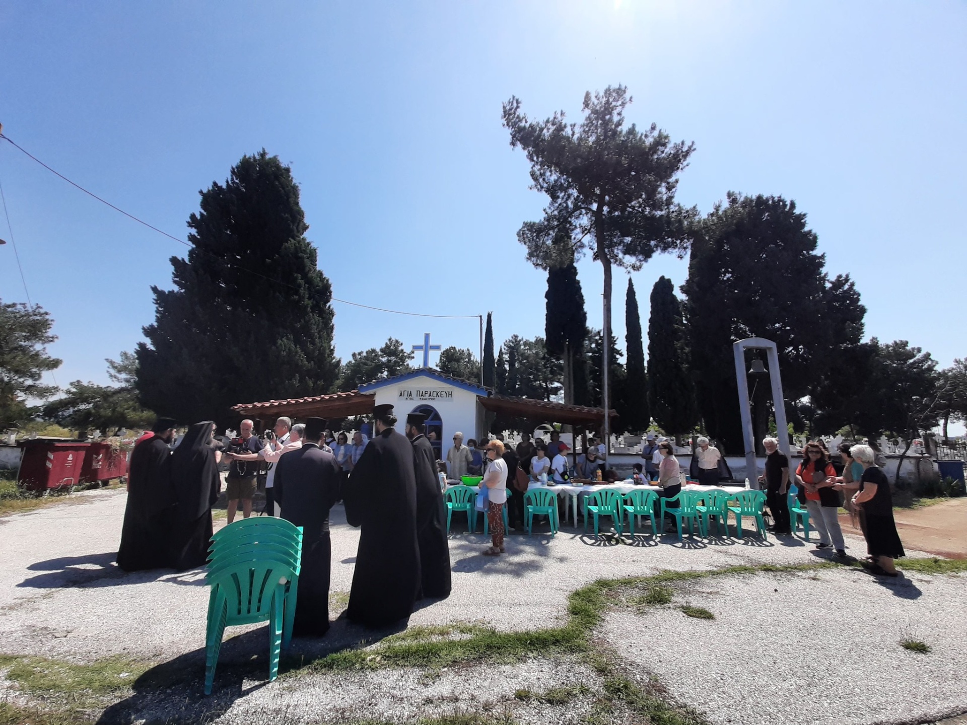 Αναβίωση ταφικού εθίμου ανήμερα του Αγίου Πνεύματος, από τον Πολιτιστικό Σύλλογο Ποντίων Θρυλορίου “Η Κερασούντα και το Γαρς” Αναβίωση ταφικού εθίμου ανήμερα του Αγίου Πνεύματος, από τον Πολιτιστικό Σύλλογο Ποντίων Θρυλορίου “Η Κερασούντα και το Γαρς”