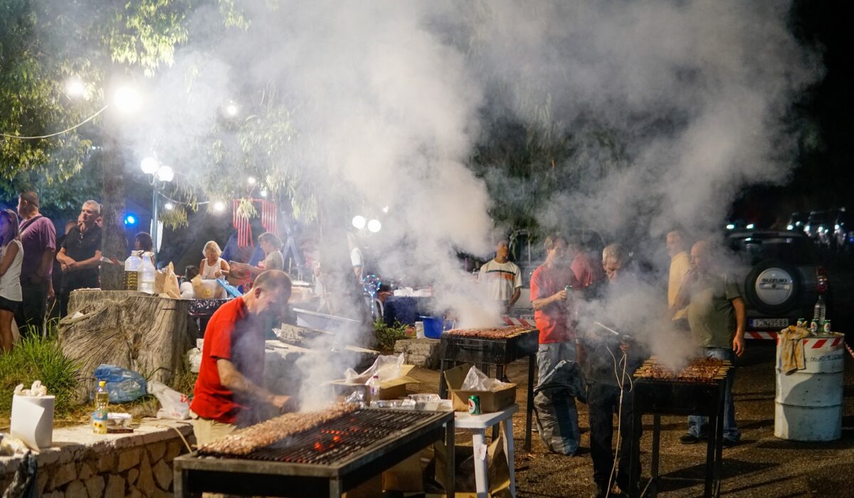 Πανηγύρια και χαρές για τα κέτερινγκ