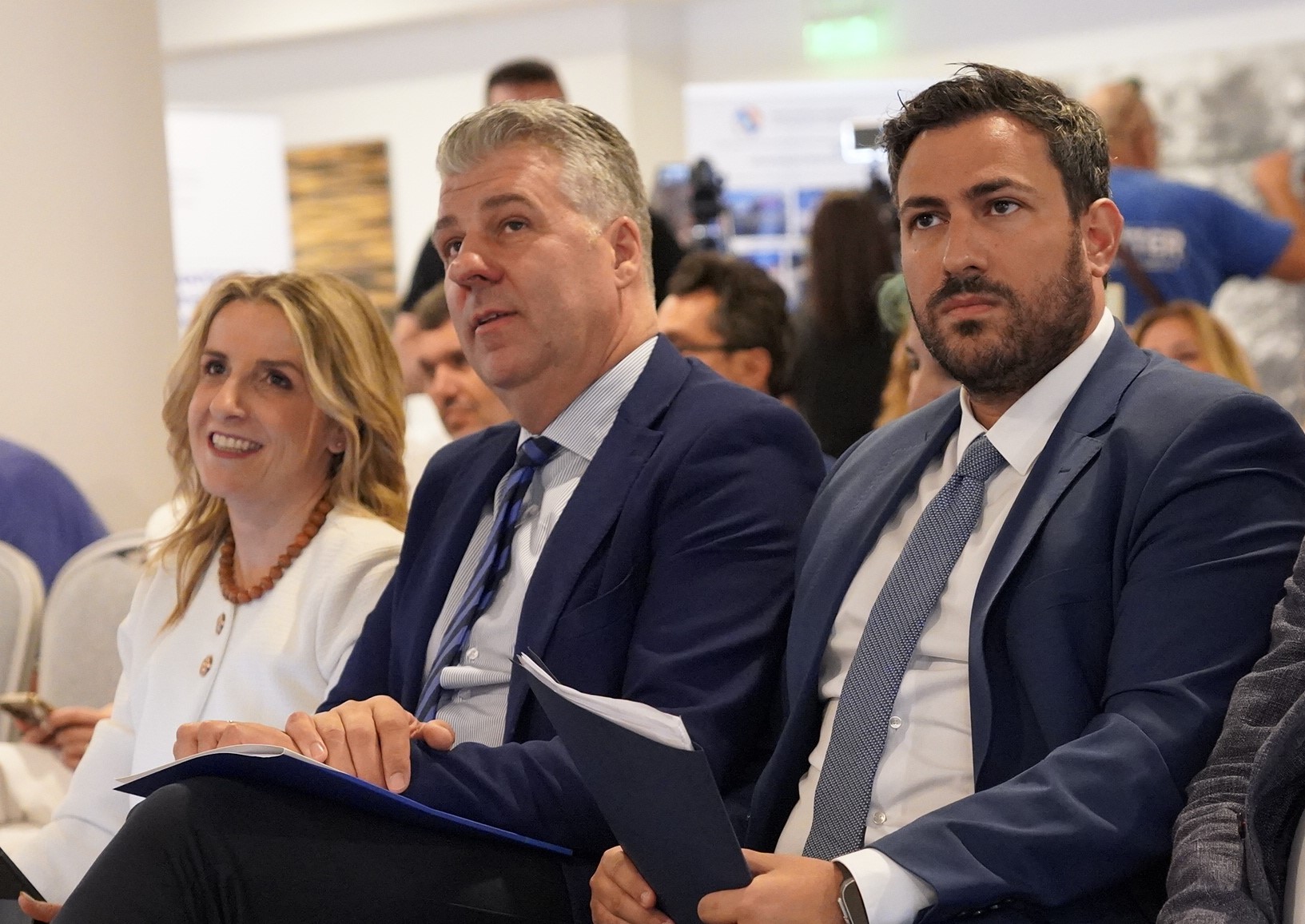 Διημερίδα με θέμα: «ΕΣΠΑ: ΕΥΚΑΙΡΙΕΣ ΑΝΑΠΤΥΞΗΣ ΚΑΙ ΣΤΗΡΙΞΗ ΤΗΣ ΤΟΠΙΚΗΣ ΚΟΙΝΩΝΙΑΣ» Διημερίδα με θέμα: «ΕΣΠΑ: ΕΥΚΑΙΡΙΕΣ ΑΝΑΠΤΥΞΗΣ ΚΑΙ ΣΤΗΡΙΞΗ ΤΗΣ ΤΟΠΙΚΗΣ ΚΟΙΝΩΝΙΑΣ»