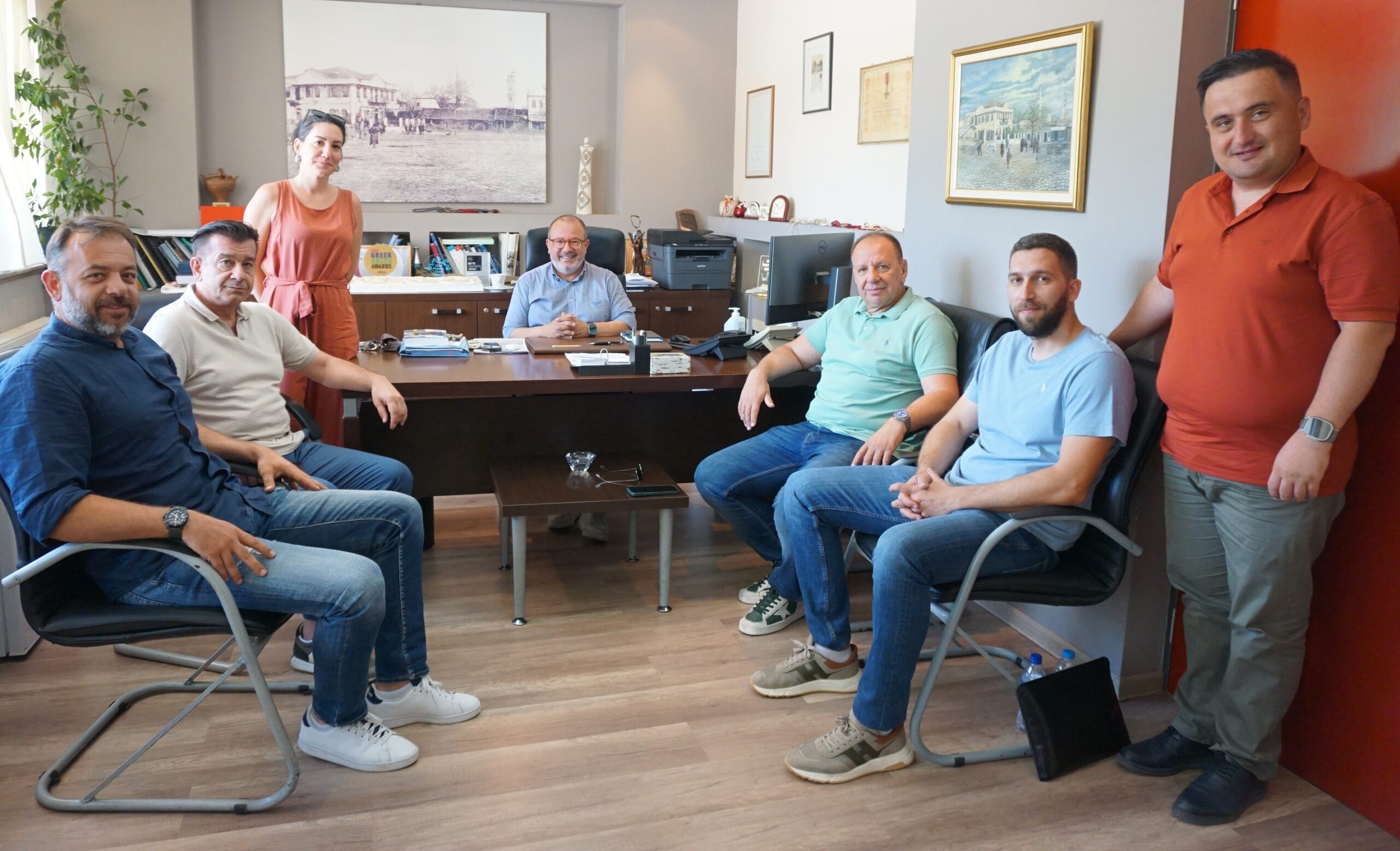 Εθιμοτυπική επίσκεψη ΕΒΕ Ροδόπης στον  Δήμαρχο Κομοτηνής
