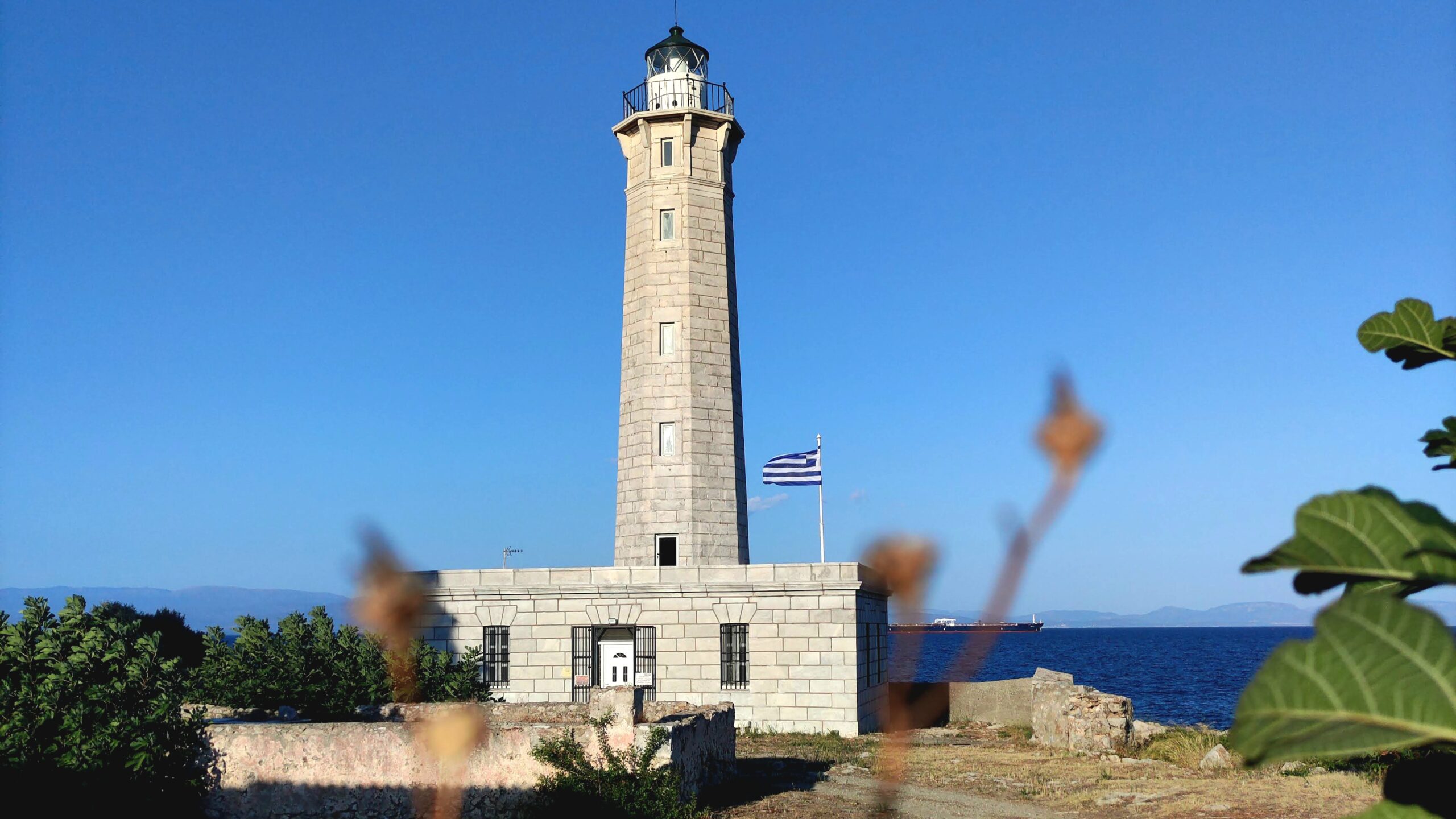Φάρος Γυθείου: Ο φάρος, το νησάκι και ο μύθος (βίντεο) Φάρος Γυθείου: Ο φάρος, το νησάκι και ο μύθος (βίντεο)