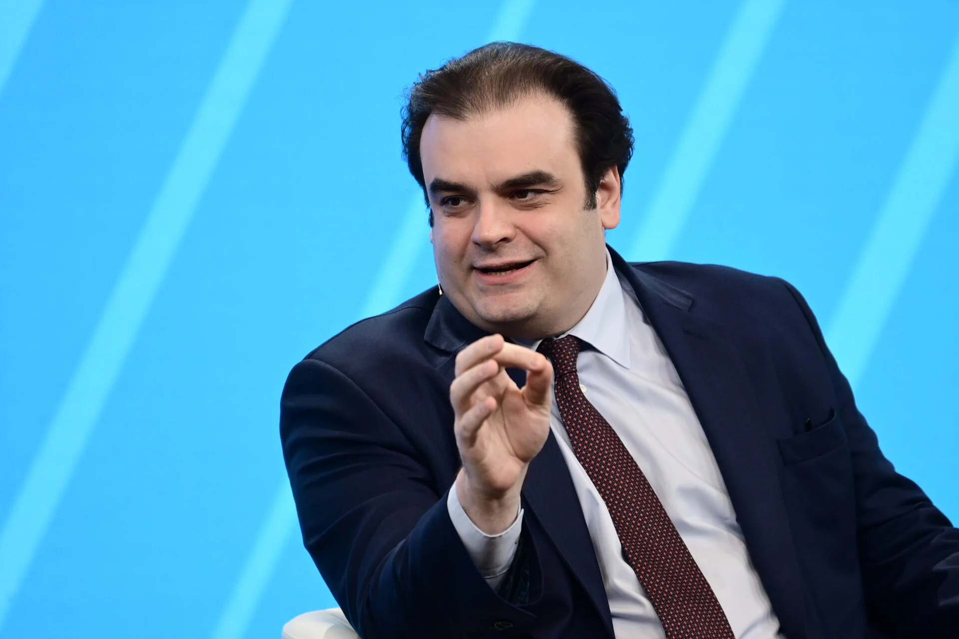 Aνακοίνωση Πιερρακάκη: “Μηδενίζονται όλες οι χρεώσεις των τραπεζών μέσω ΔΙΑΣ”