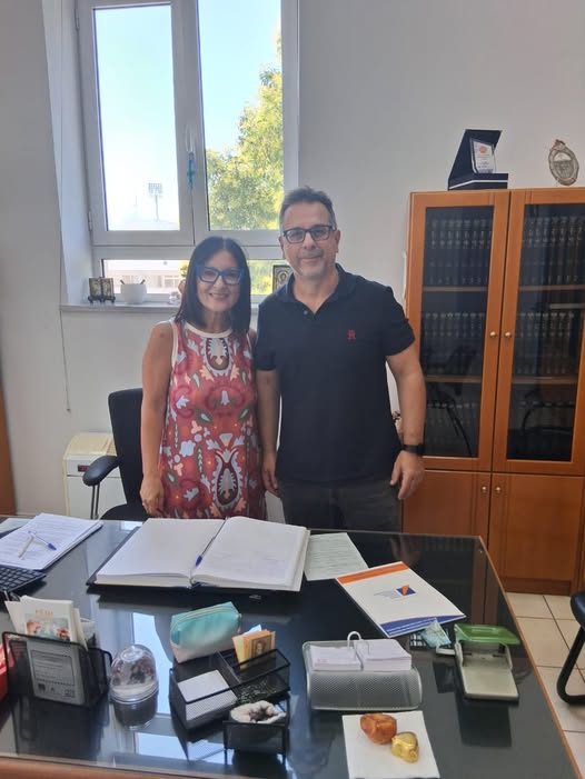 Μήνυμα της Αναπληρώτριας Διευθύντριας Εκπαίδευσης Δ.Ε. Ροδόπης για την ανάληψη καθηκόντων νέου Διευθυντή στο 2ο ΓΕΛ Κομοτηνής. Μήνυμα της Αναπληρώτριας Διευθύντριας Εκπαίδευσης Δ.Ε. Ροδόπης για την ανάληψη καθηκόντων νέου Διευθυντή στο 2ο ΓΕΛ Κομοτηνής.