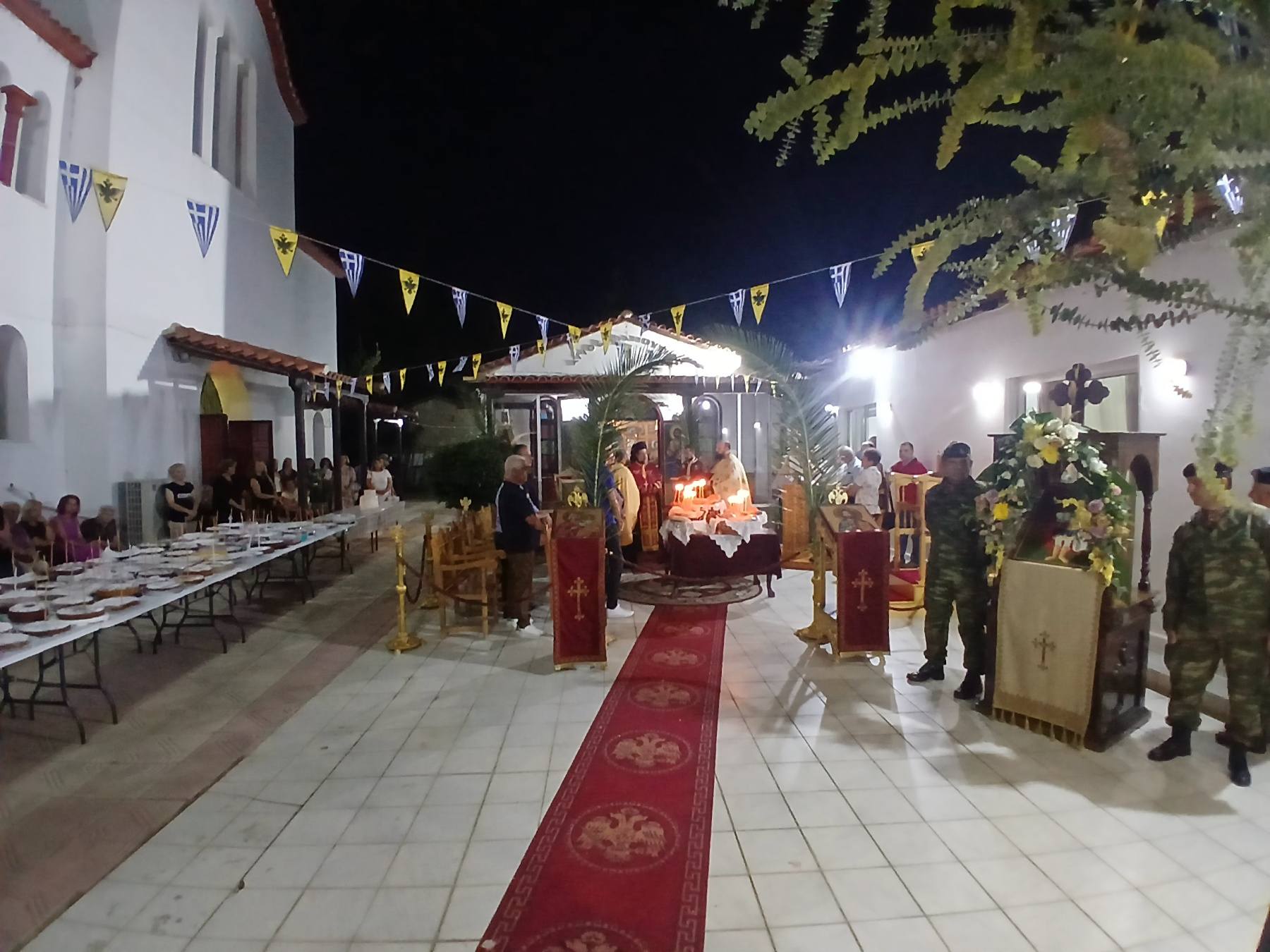 Με λαμπρότητα γιορτάστηκε η μνήμη του Αγίου Φανουρίου στη Σάλπη Ροδόπης (φωτος) Με λαμπρότητα γιορτάστηκε η μνήμη του Αγίου Φανουρίου στη Σάλπη Ροδόπης (φωτος)