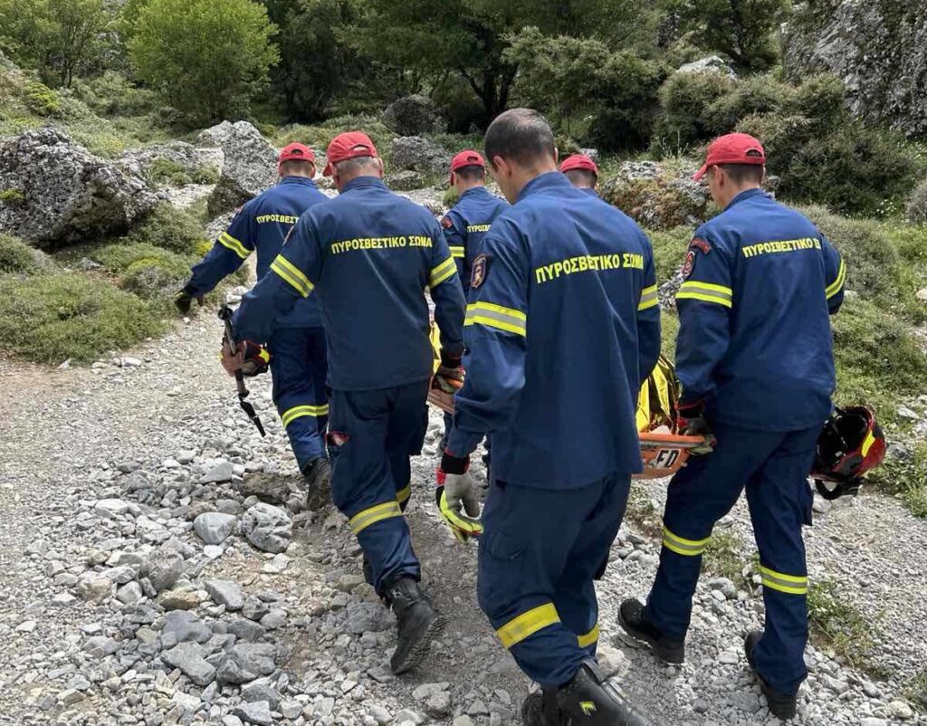 Σοβαρά τραυματισμένη 20χρονη από πτώση σε βάθρες της Σαμοθράκης Σοβαρά τραυματισμένη 20χρονη από πτώση σε βάθρες της Σαμοθράκης