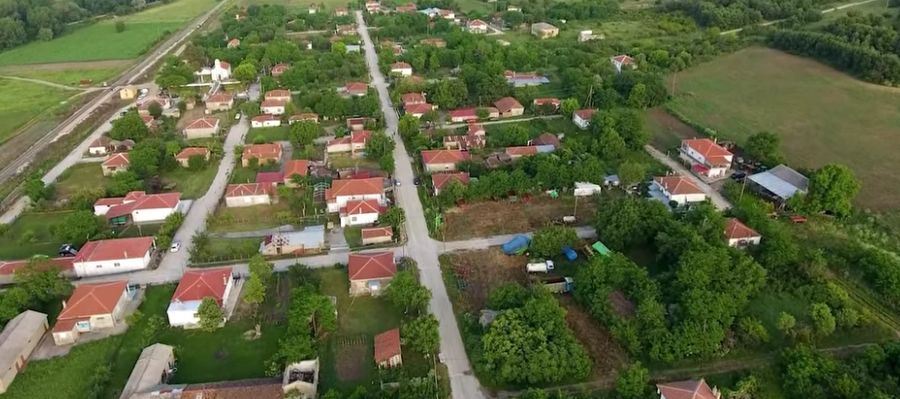 Σκηνές τρόμου στον Έβρο – Τρεις Τούρκοι έσπασαν την πόρτα και μπήκαν σε σπίτι στον Δίλοφο Σκηνές τρόμου στον Έβρο – Τρεις Τούρκοι έσπασαν την πόρτα και μπήκαν σε σπίτι στον Δίλοφο