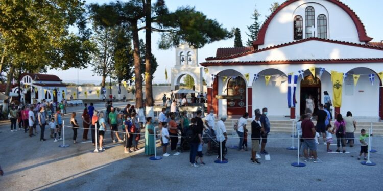 Θεογεννήτωρ Παναγία Φανερωμένη Βαθυρρύακος Θεογεννήτωρ Παναγία Φανερωμένη Βαθυρρύακος