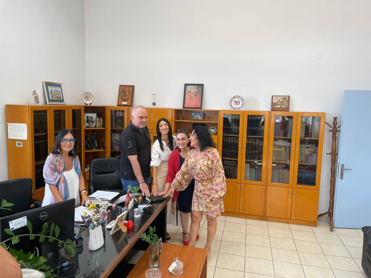 Μήνυμα της Αναπληρώτριας Διευθύντριας Εκπαίδευσης Δ.Ε. Ροδόπης για τους νεοδιόριστους εκπαιδευτικούς. Μήνυμα της Αναπληρώτριας Διευθύντριας Εκπαίδευσης Δ.Ε. Ροδόπης για τους νεοδιόριστους εκπαιδευτικούς.