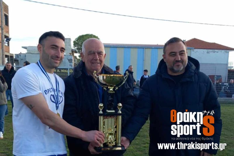 ΕΠΣ Θράκης: Στον Μέγα Αλέξανδρο Ιάσμου παραμένει ο «βράχος» της άμυνας Γιώργος Σιδηρόπουλος! ΕΠΣ Θράκης: Στον Μέγα Αλέξανδρο Ιάσμου παραμένει ο «βράχος» της άμυνας Γιώργος Σιδηρόπουλος!