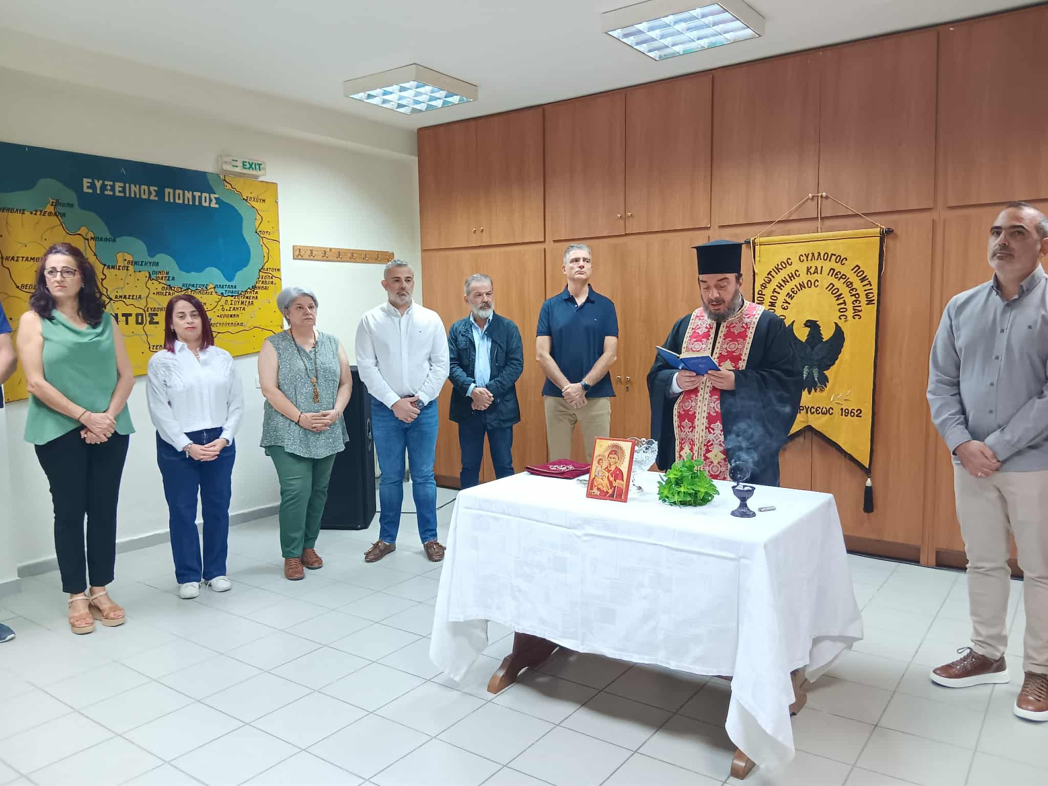 Αγιασμός για το ξεκίνημα της νέας σεζόν, για το Σύλλογο Ποντίων Κομοτηνής  “Ο Εύξεινος Πόντος” (φωτος)