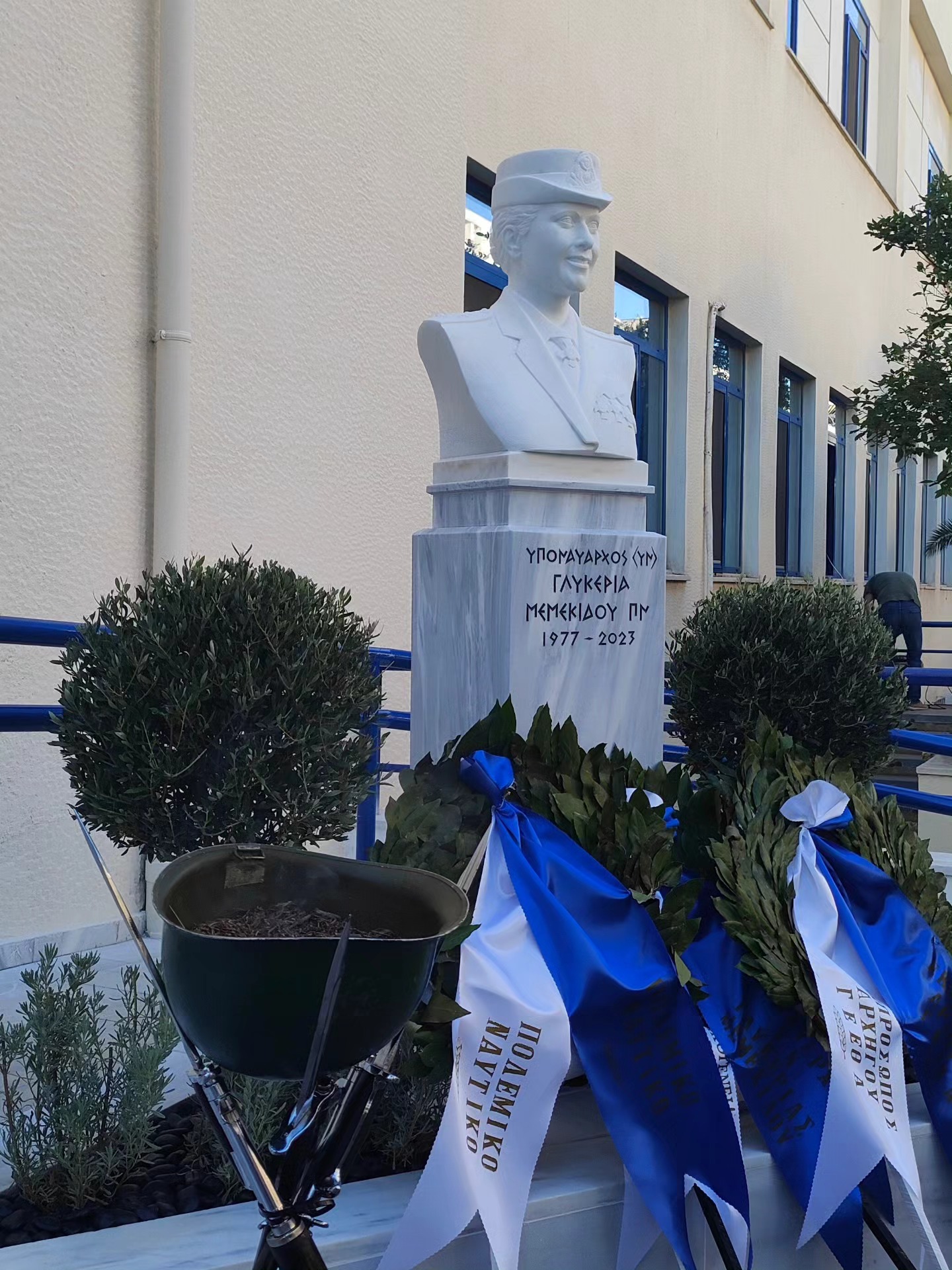 Την Κομοτηναία υποναύαρχο Γλυκερία Μεμεκίδου τίμησε το Πολεμικό Ναυτικό-Η προτομή της δεσπόζει στην είσοδο του Ναυτικού Νοσοκομείου Αθηνών
