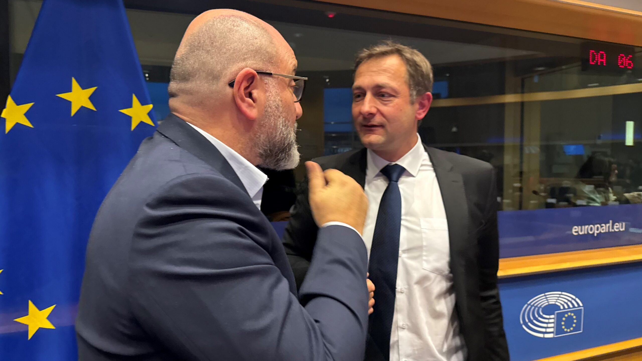 Σάκης Αρναούτογλου μετά την απάντηση του Επιτρόπου Γεωργίας Χάνσεν: Η Κομισιόν ανοίγει δρόμο στήριξης στους κτηνοτρόφους αλλά η Κυβέρνηση Μητσοτάκη κωφεύει
