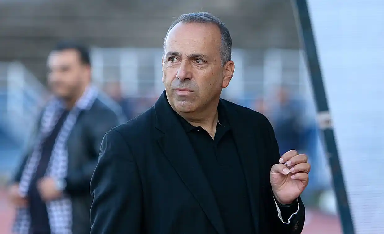 Στο “τιμόνι” του Πανθρακικού ο Περικλής Αμανατίδης Στο “τιμόνι” του Πανθρακικού ο Περικλής Αμανατίδης