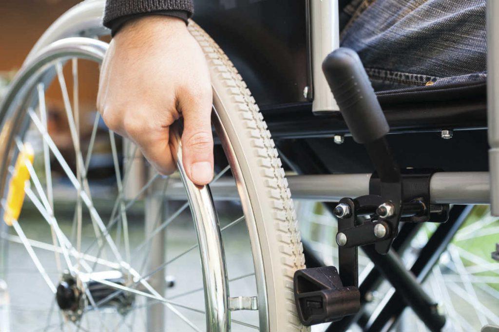 Συνεχίζει με δωρεές την κοινωνική της δράση η ΔΕΜΠ Κομοτηνής